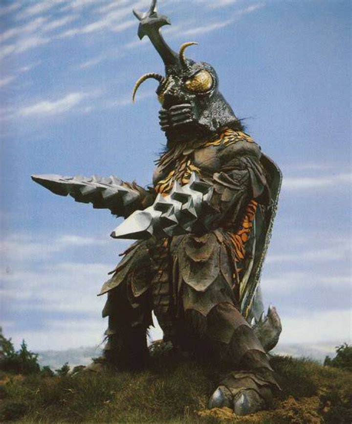16-Godzilla-Kaiju-Megalon.jpg