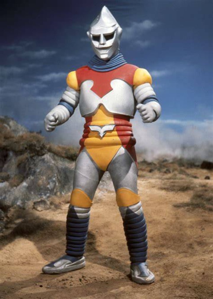 18-Godzilla-Kaiju-Jet-Jaguar.jpg