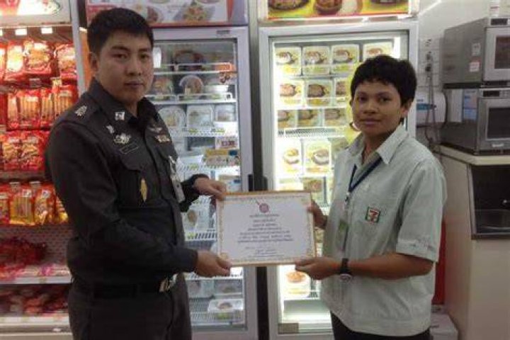 7Eleven in Phuket accepting police reports Phuket FM Radio