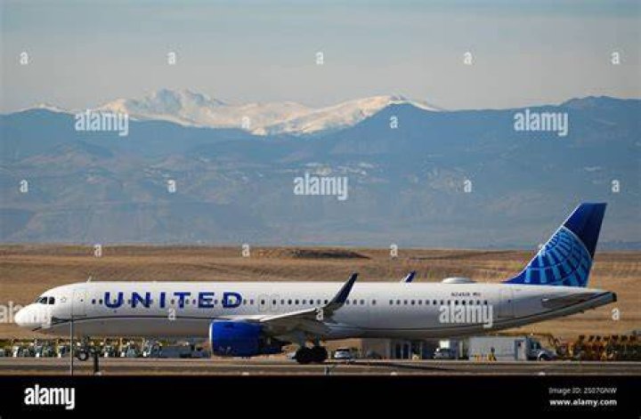 A United Airlines jetliner taxis to a runway for take off in Denver on Dec. 27, 2022.