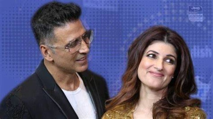 Akshay Kumar and Twinkle Khanna fell in love with each other on the sets of International Khiladi.
