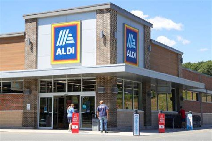 Aldi has no plans to bring back the pretzel bagels by L'oven Fresh that were sold in a six-pack