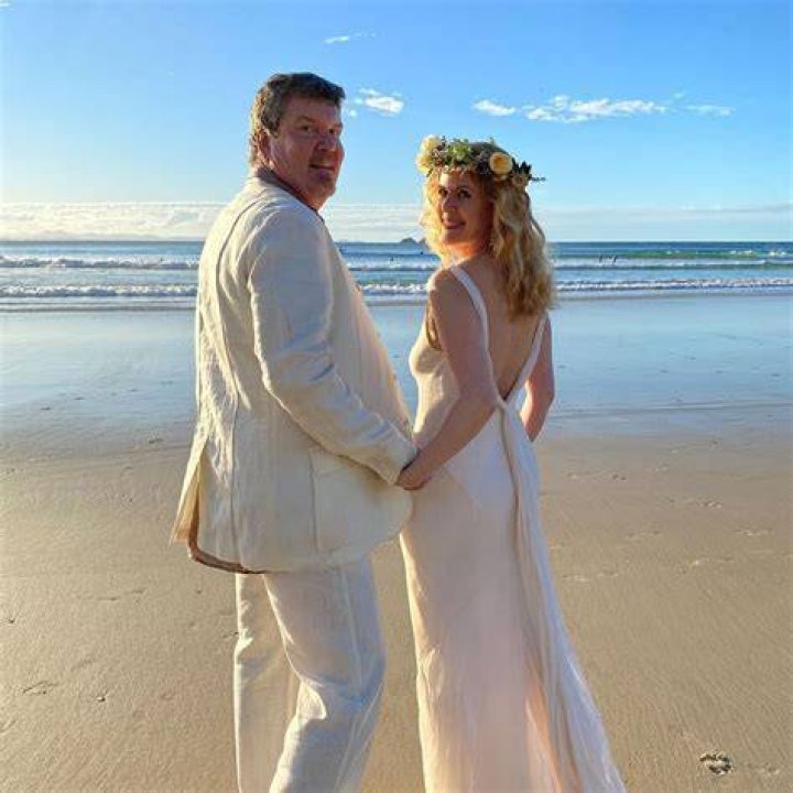 Alex McCord And Simon van Kempen The 50 Lamest Celebrity Couples of All Time Complex