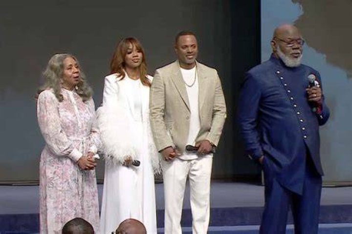 All about T. D. Jakes' marriage, wife and children DNB Stories