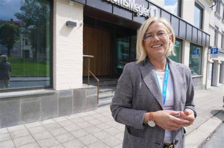 AnneMarie Rasmussen Daglig leder, B&oslash;rnehave og Vuggestue H&aring;strup Friskole, B&oslash;rnehave og