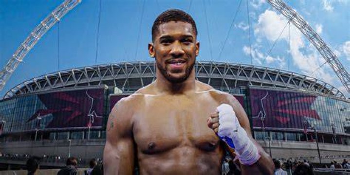 Anthony Joshua revealed he is studying Mike Tyson and Manny Pacquiao's 'old-school training'