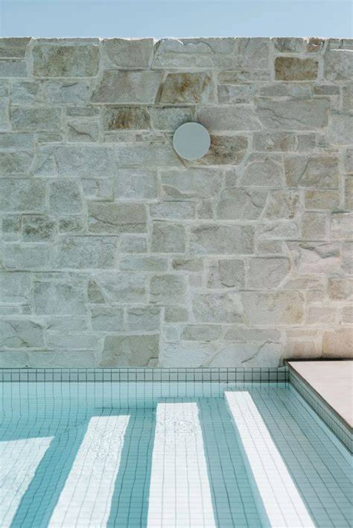 Aspen Random Ashlar Walling Tumbled