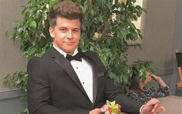 Barrett Carnahan Bio Age, Earnings, Net Worth, Married, Wife, Height