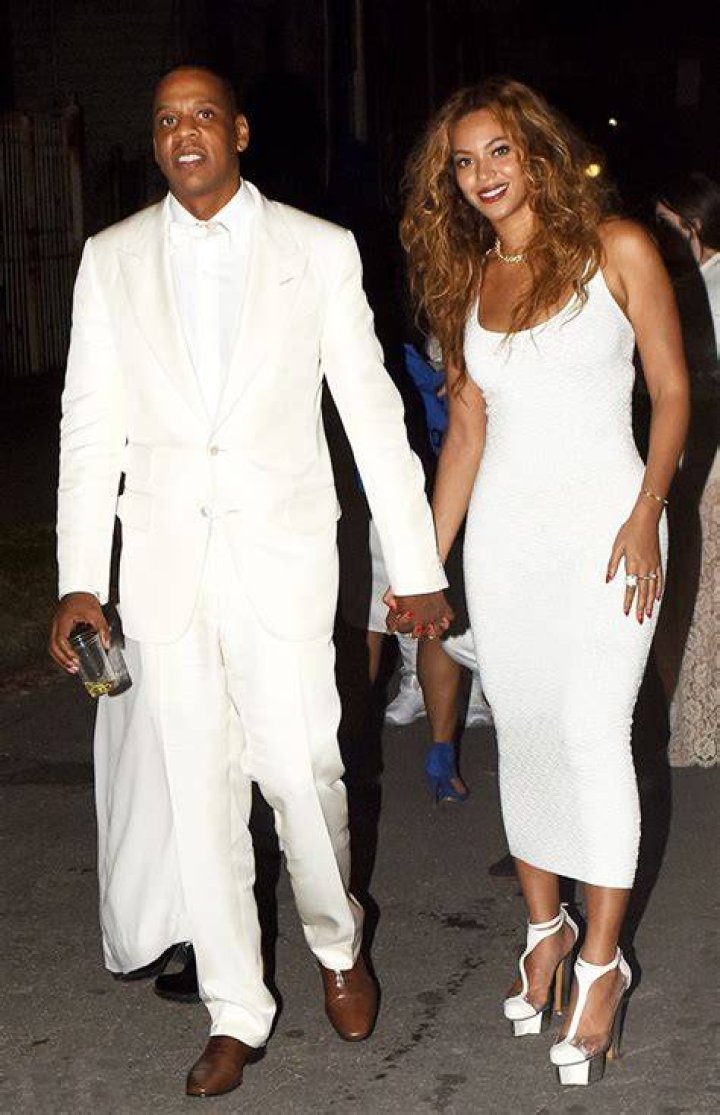 Beyonce Rocks White Suit Covered In Gold For Date With JayZ Hollywood Life