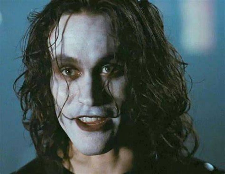 Brandon Lee's fianc&eacute;e Eliza Hutton speaks out about 'Rust' shooting