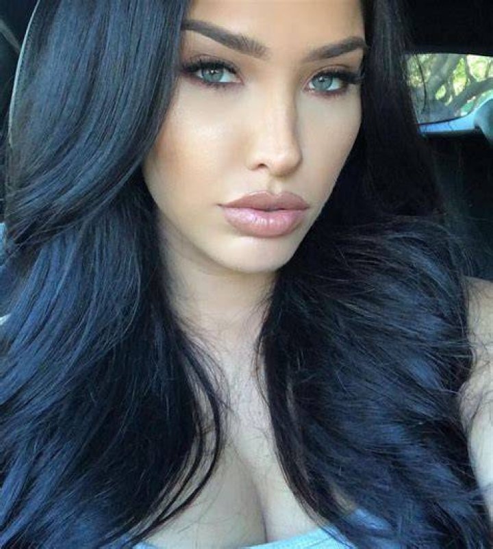 Bre Tiesi Black Hair Color, Lovely Face, Lips Smile Bre Tiesi Instagram Black hair, Hot