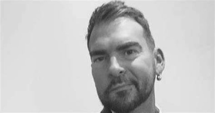 Bridgerton Hairstylist Dies Coronavirus 1 Month After Emmy Win