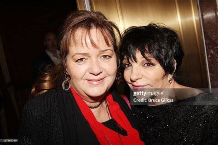 Christiane Nina Minnelli and sister Liza Minnelli attend the Broadway