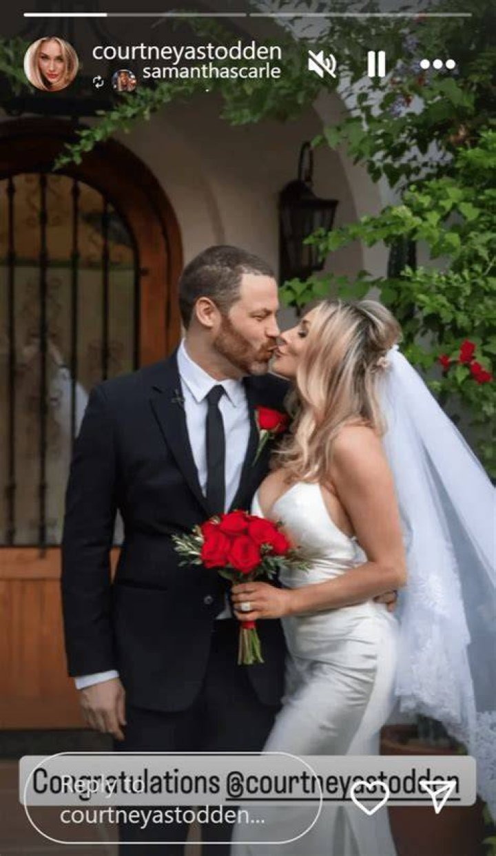 Courtney married actor Doug Hutchinsoni when she was just 16