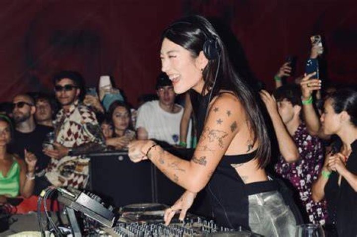 DJ Peggy Gou is a fan of the abstract nail trend