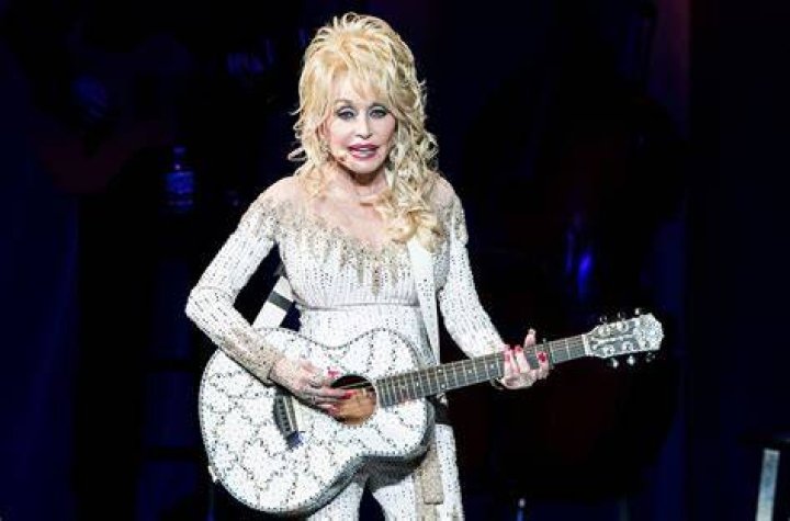 Dolly Parton says presidential race needs &lsquo;more boobs&rsquo; News Summed Up