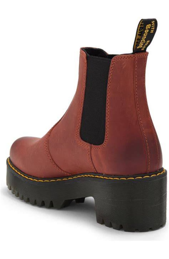 dr-martens-lug-sole-boots