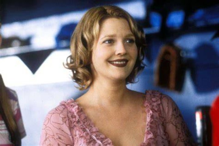 Drew Barrymore Never Said She Wishes Her Mom Was Dead