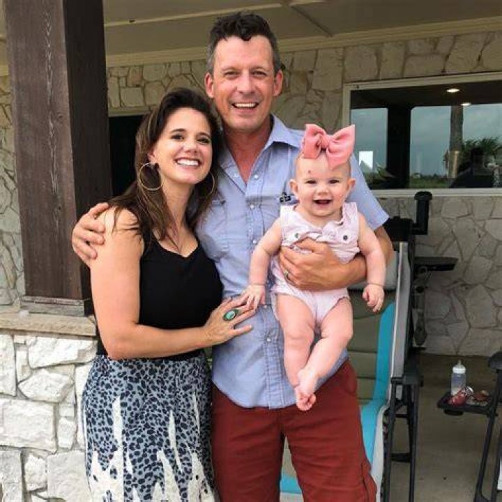 Evan, Staci Felker&rsquo;s Family Pics After Reconciling, Starting Family