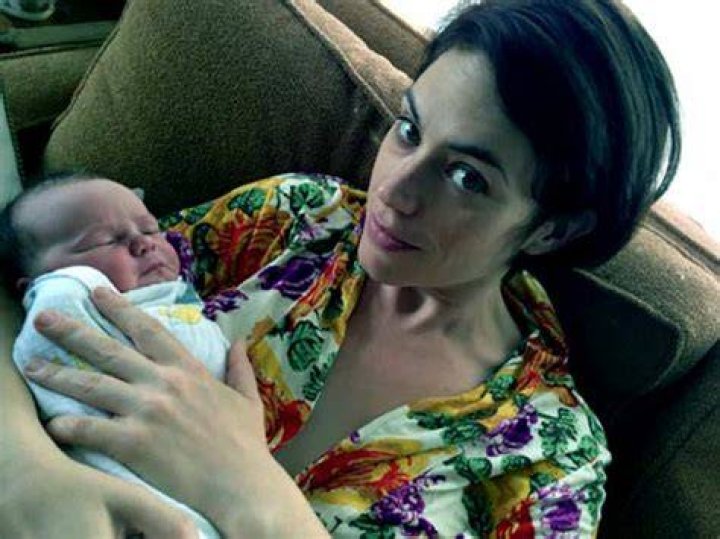 Everything About Maggi Siff's Husband Paul Ratliff