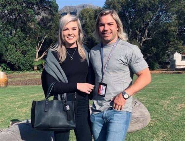 Faf and Mine De Klerk strike a pose