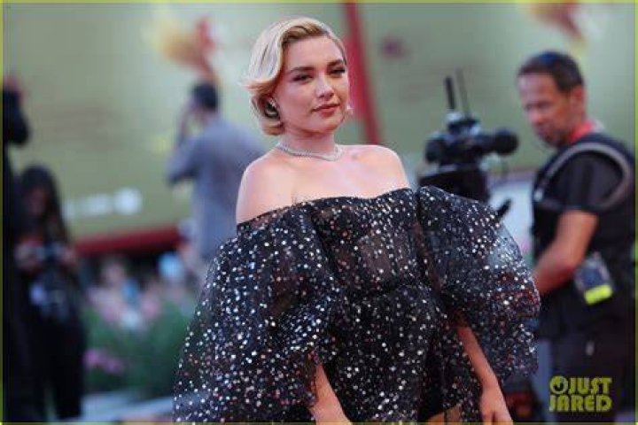 Florence Pugh DWD Premiere Venice Film Festival