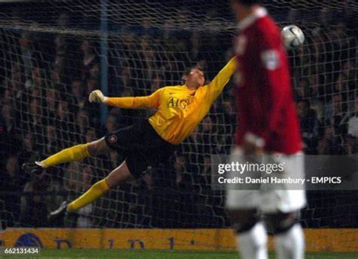 Freddy Eastwood scored the free kick stunner that sent Southend through to the quarter finals