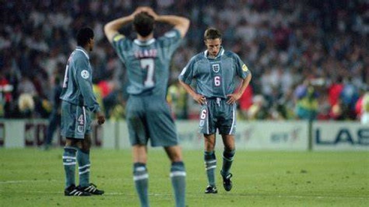 Gareth Southgate wore this £399 Percival jacket for England's Euro 2020 opener