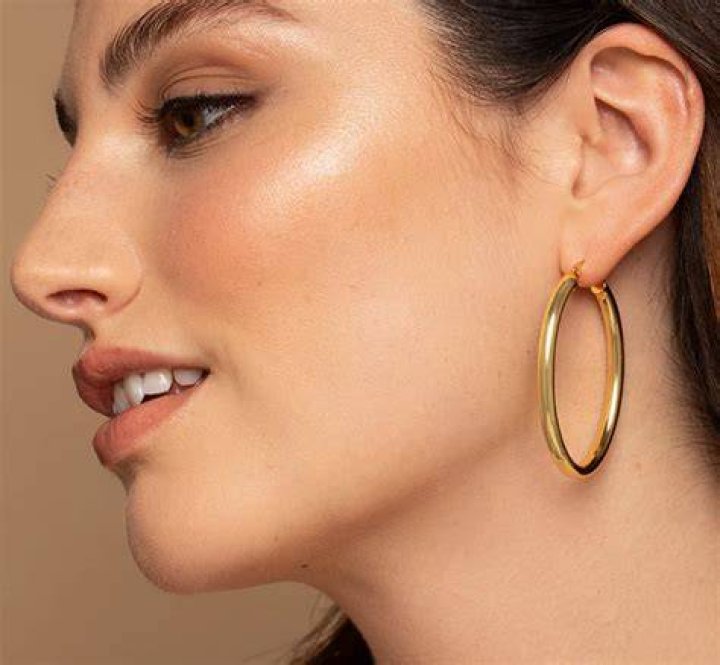 gold-hoops