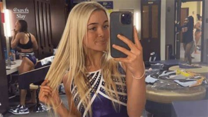 Her followers were wowed when she stripped off her filthy clothes to reveal her stunning physique