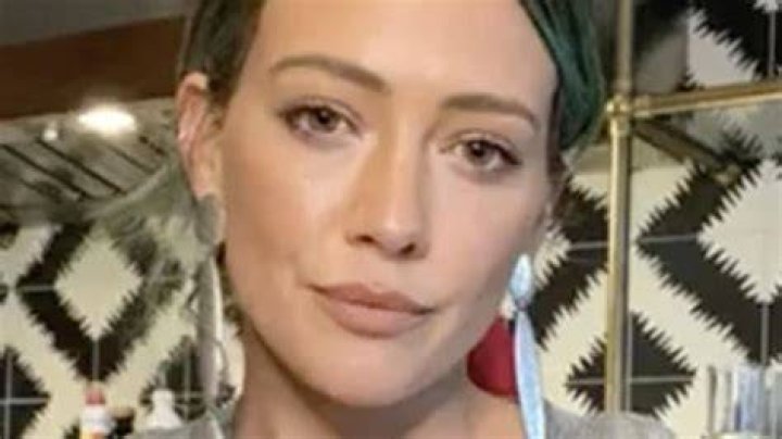 Hilary Duff slams sex trafficking rumours after posting photo of son &mdash; Australia&rsquo;s