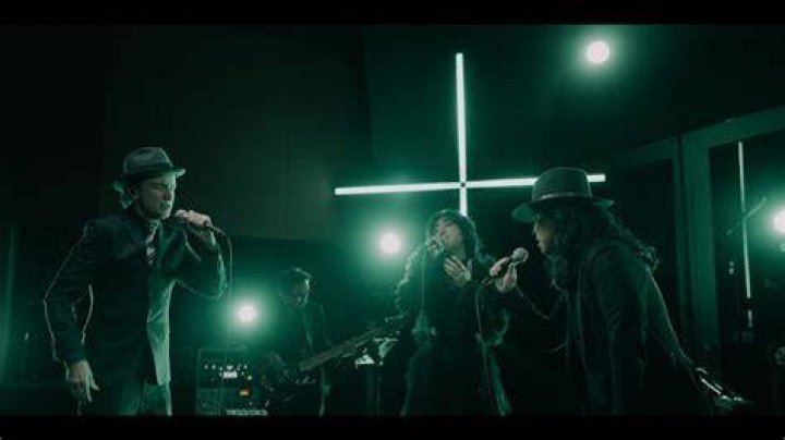 Hiroyuki Sawano feat. Laco THE ANSWER (Music Video) [2021] r
