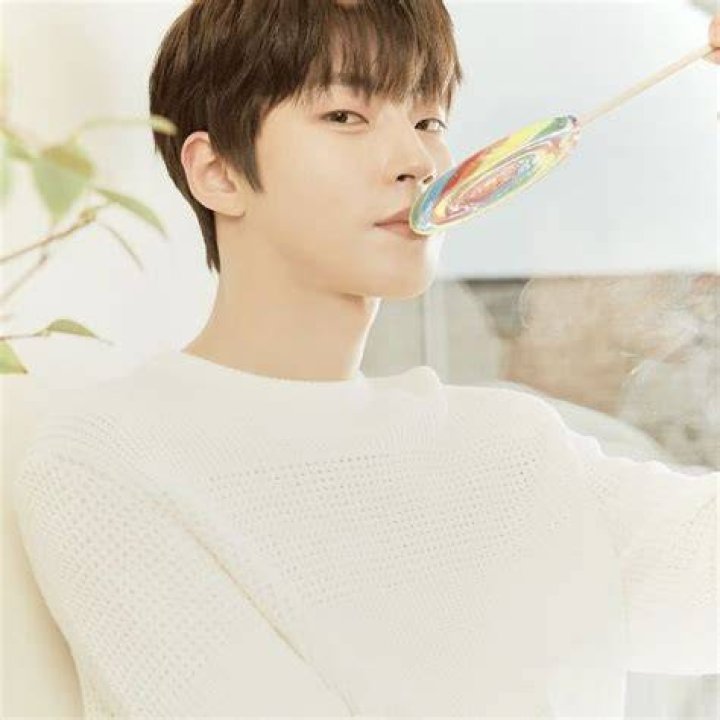 hwang in youp Kdrama, Aşık