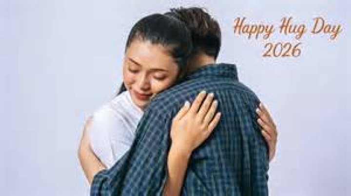 India Tv - Hug Day India Tv - Hug Day