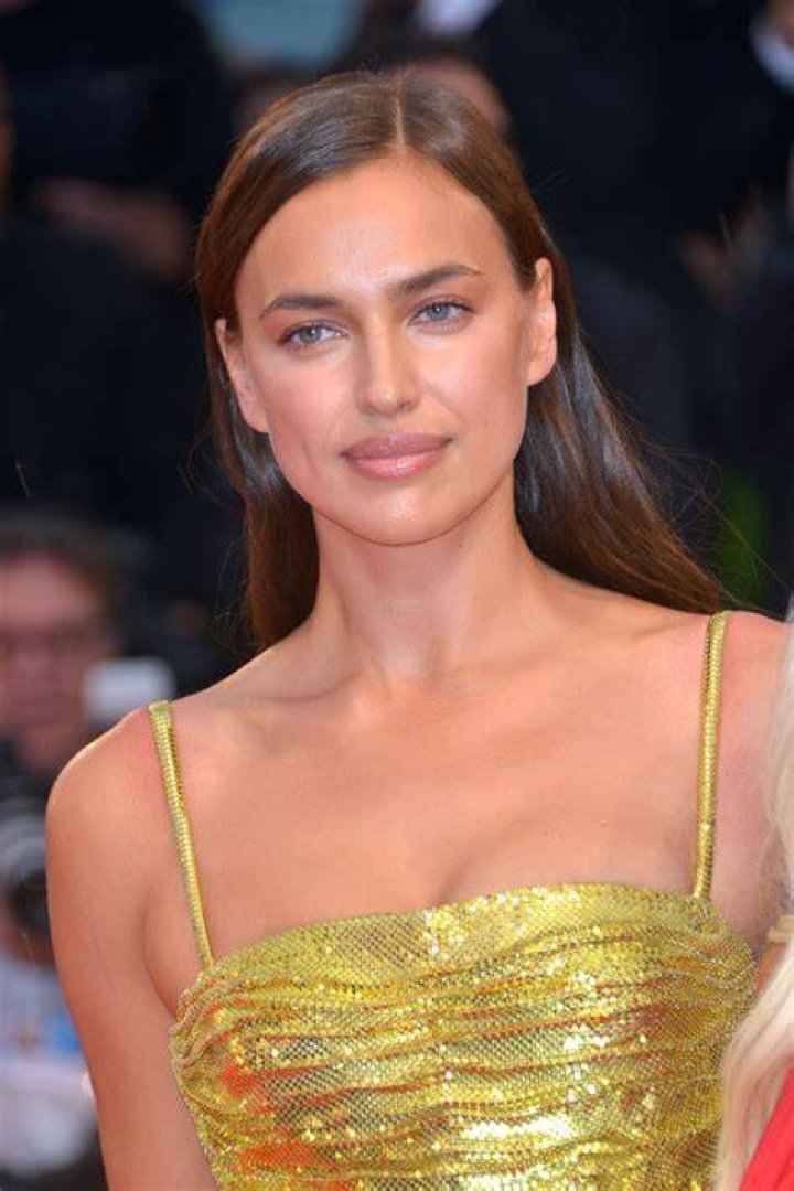 Irina Shayk &ldquo;A Star is Born&rdquo; Red Carpet at Venice Film Festival &bull; CelebMafia