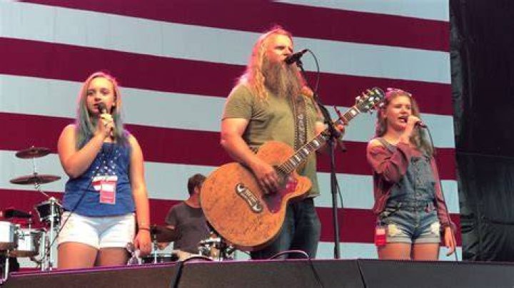Jamey Johnson & daughters Live Willie Nelson's 4th of July Picnic