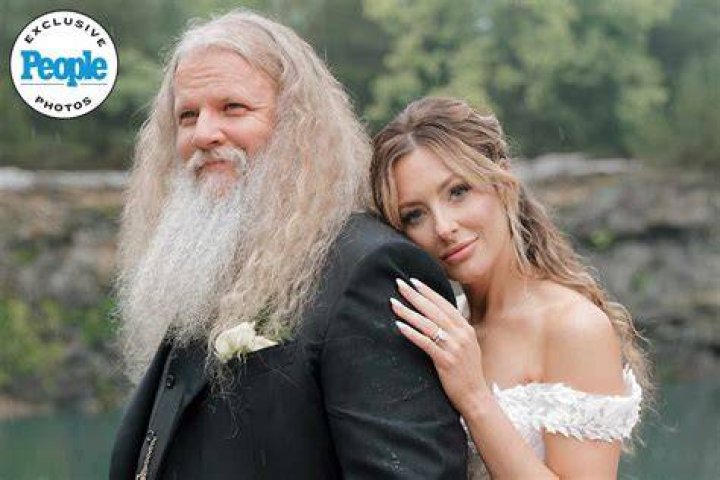 Jamey Johnson's New Album 'No, I Don't Have an Album Coming Out'