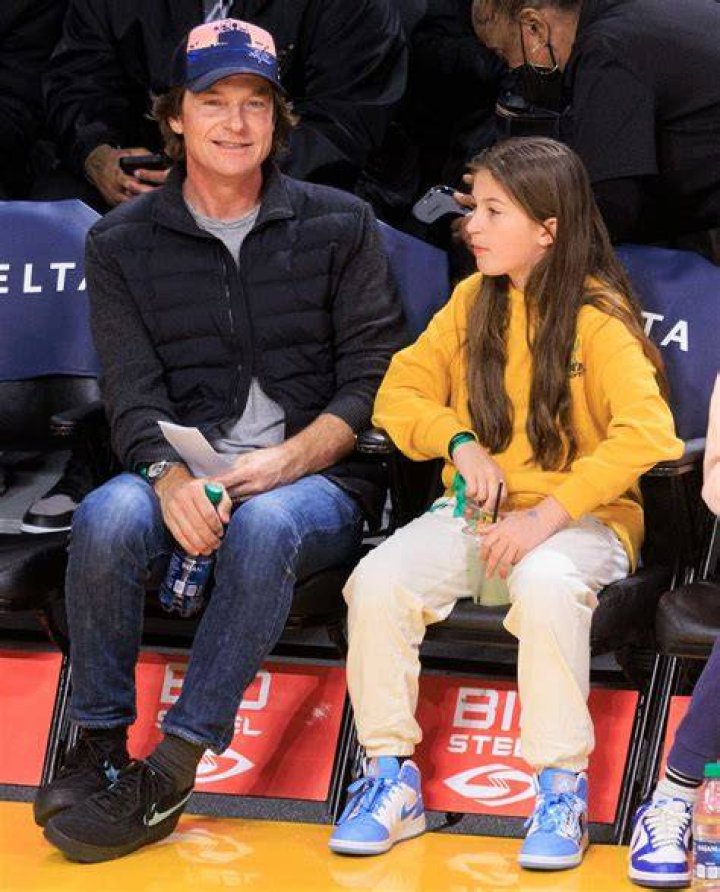 Jason Bateman Takes Daughter to Lakers Game Photos Us Weekly