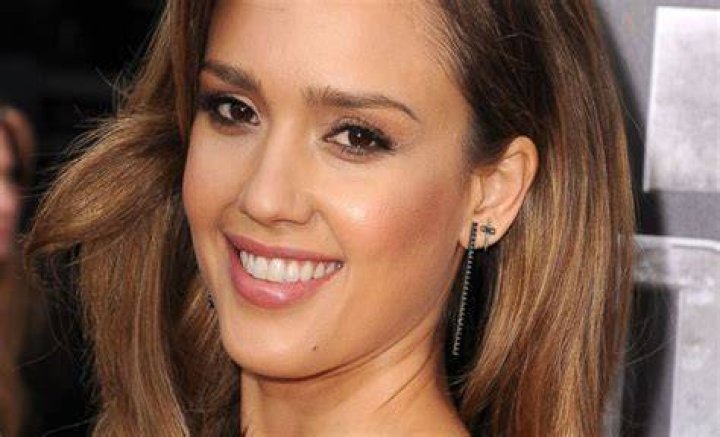 Jessica Alba Herpes Rumors Unraveling the Derek Jeter Dating Speculation