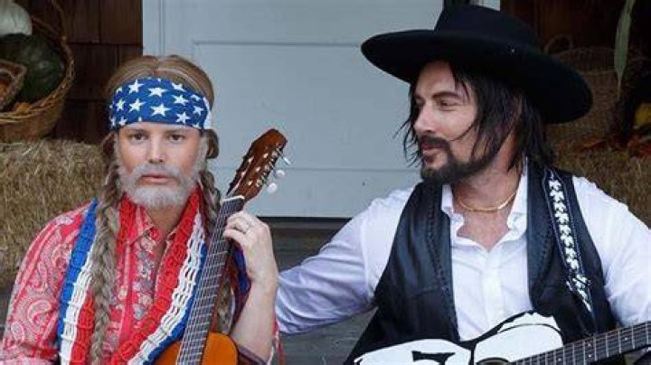 Jessica Simpson Dons a Beard and Ponytails for Her Epic Willie Nelson Halloween Costume