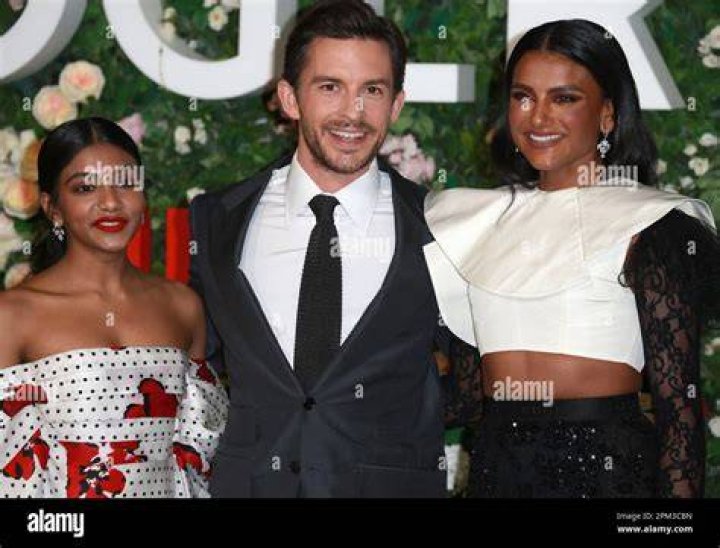 Jonathan Bailey, Simone Ashley & Charithra Chandran Have The Cutest