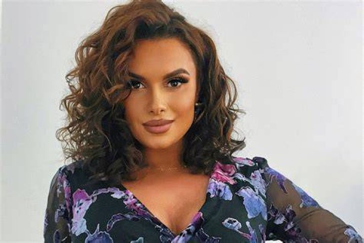 Joy Taylor wowed her huge fanbase with a cheeky backstage selfie before Thursday's episode of Speak