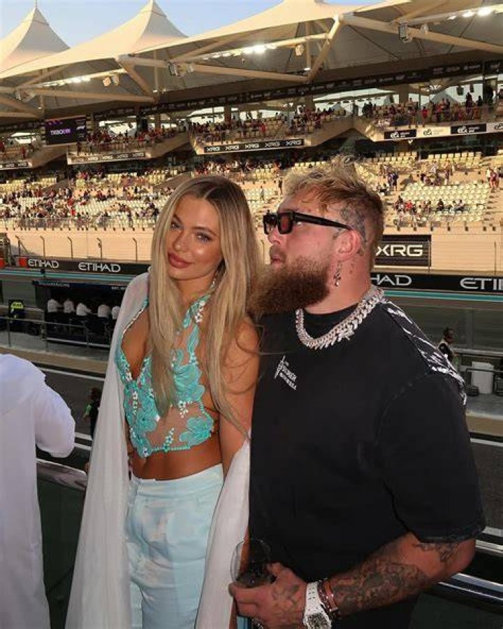 Jutta Leerdam Posts Racy Photos From Mexico Vacation
