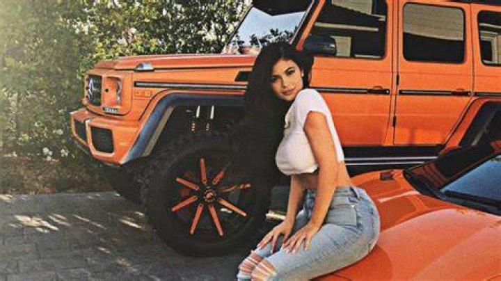KYLIE JENNER Driving Her Mercedesbenz AMG G63 Out in Los Angeles 03/13/2019 HawtCelebs