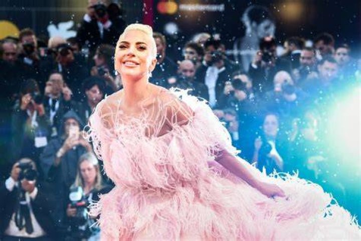 Lady Gaga's ExFianc&eacute; Taylor Kinney Apologizes For Shady Instagram Like HuffPost