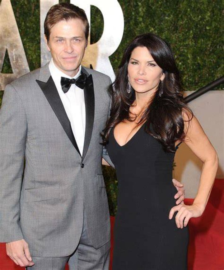 Lauren Sanchez and Estranged Husband Still Living Together Despite Divorce News