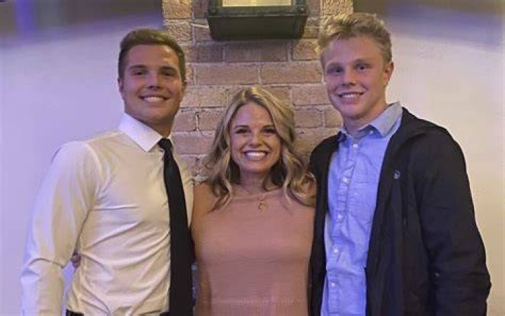 Lisa Wilson and her son New York Jets player Zach Wilson at the NFL 2021 draft