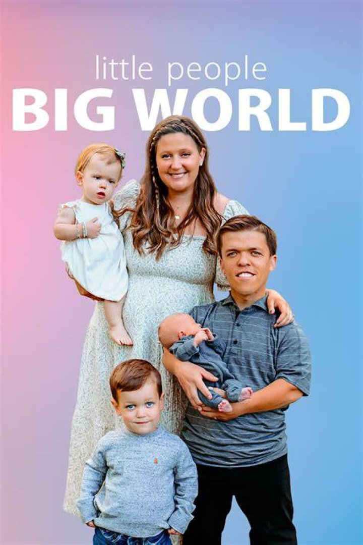  Little People, Big World star Amy Roloff has been busy selling books and fudge since divorcing Matt and leaving the family farm