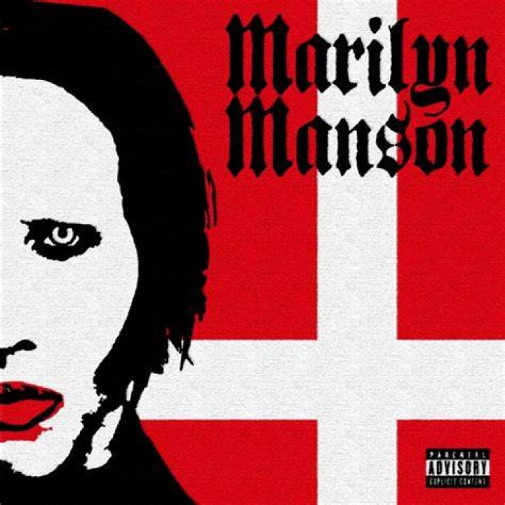 Marilyn Manson Isn't Mincing Words About Justin Bieber ''He Was a Real Piece of St'' E! News