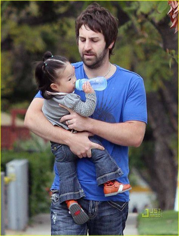 Naleigh Kelley Pigtails at the Pediatrician! Photo 2439030 Celebrity Babies, Josh Kelley